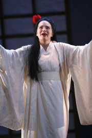 Butterfly (soprano Kelly Kaduce), Madama Butterfly, Boston Lyric Opera, 2006
