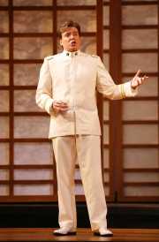 Lieutenant B. F. Pinkerton (tenor Gerard Powers), Madama Butterfly, Boston Lyric Opera, 2006
