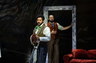 Jesus Garcia as Rodolfo and Edward Parks as Marcello in BLO's La boheme